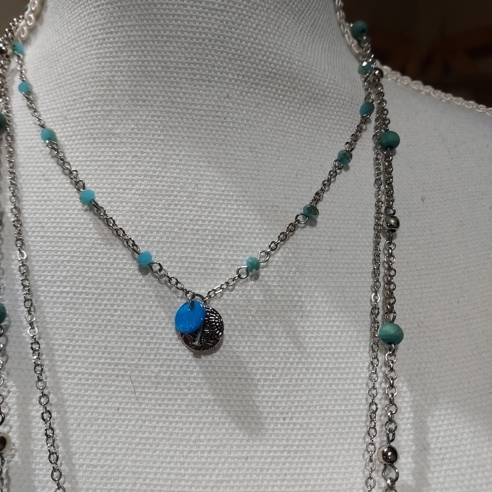 CASCADE NECKLACE - Picture 3 of 9